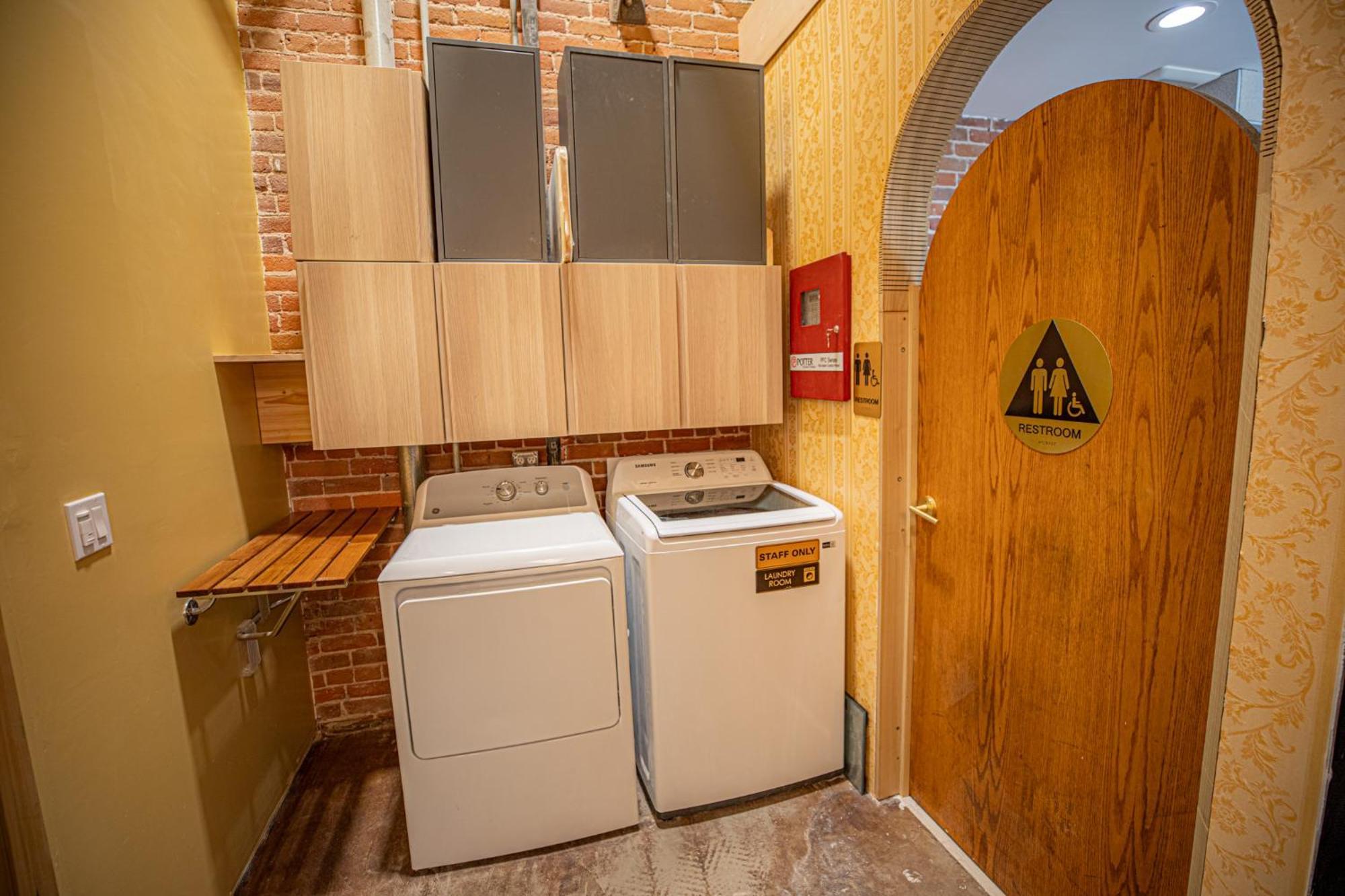 Social Stays - Santa Barbara'S First Hostel On State Street Luaran gambar